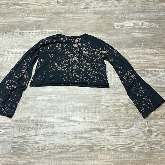 Zara bell sleeve top, L, gray and bleach - Picture 2 of 7